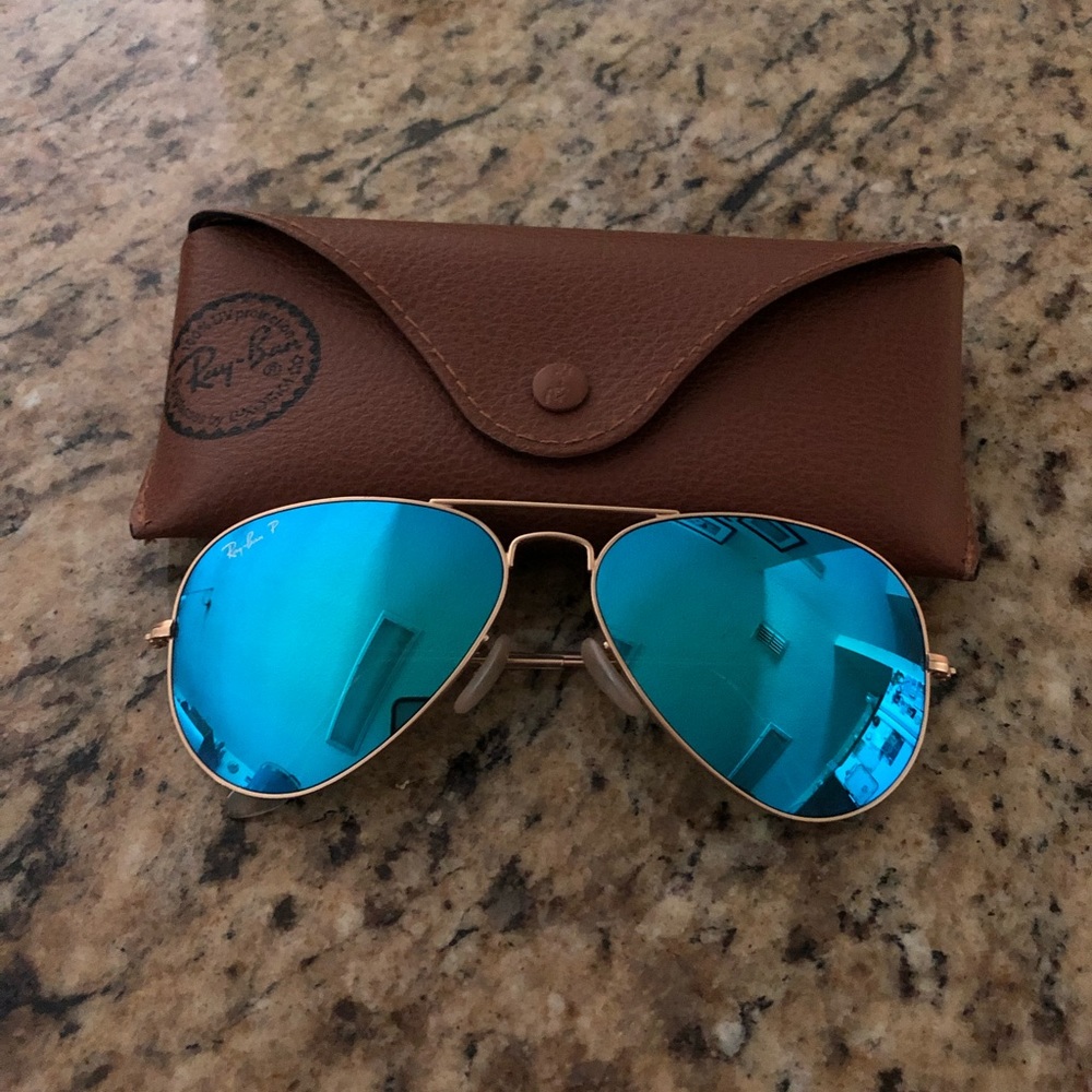 Aviator Raybans (Polarized)